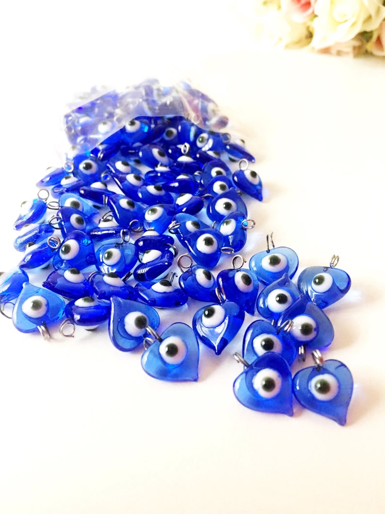 100 pcs unique wedding favors, evil eye charms with hook