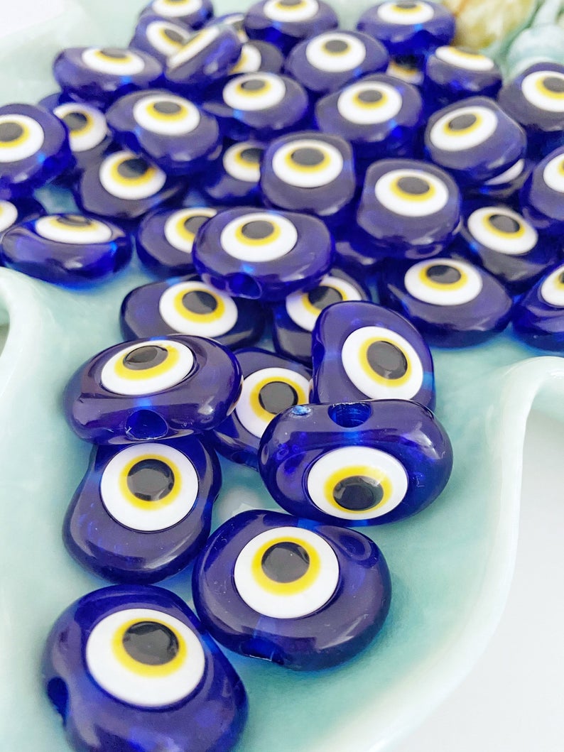 10 pcs Blue evil eye charm, unique wedding favors, resin evil eye